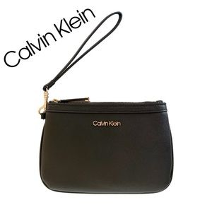 NWOT CALVIN KLEIN Black Large Wristlet!